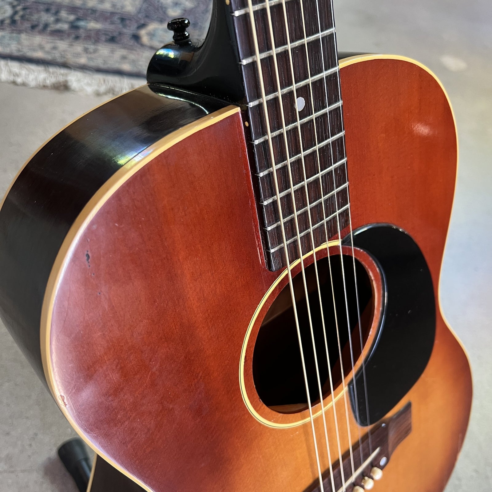 Vintage Gibson LG-2 - Sunburst - 1960-62