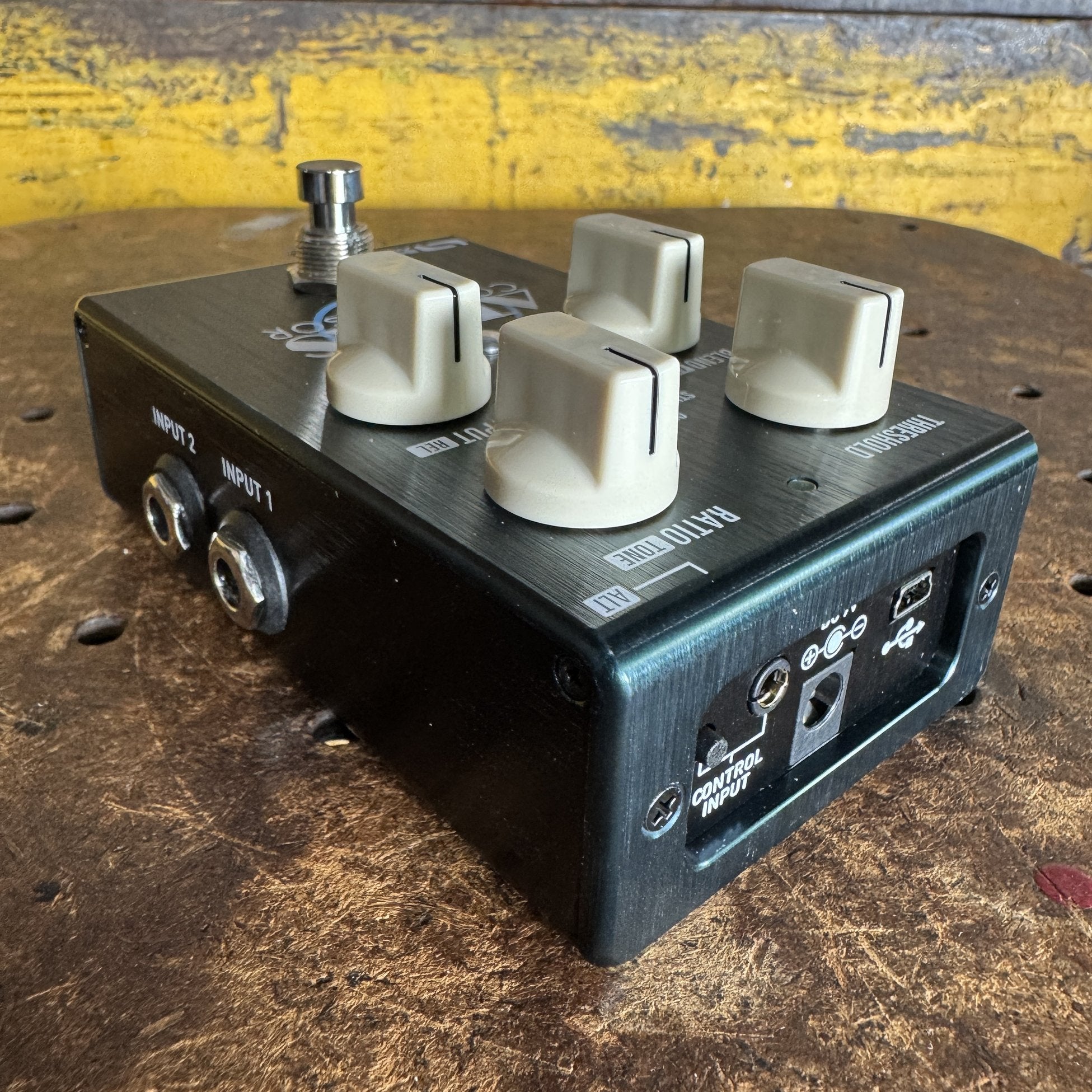 Source Audio Atlas Compressor