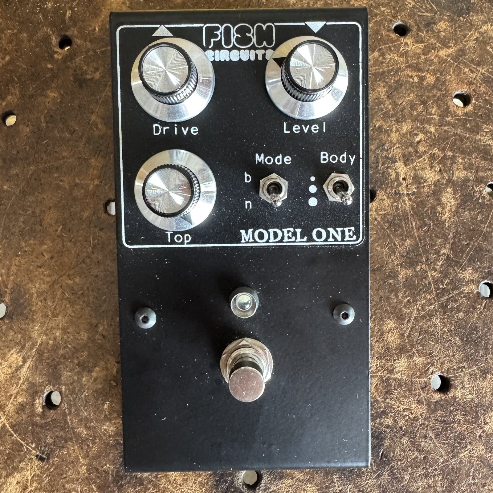 Fish Circuits Model One - Black