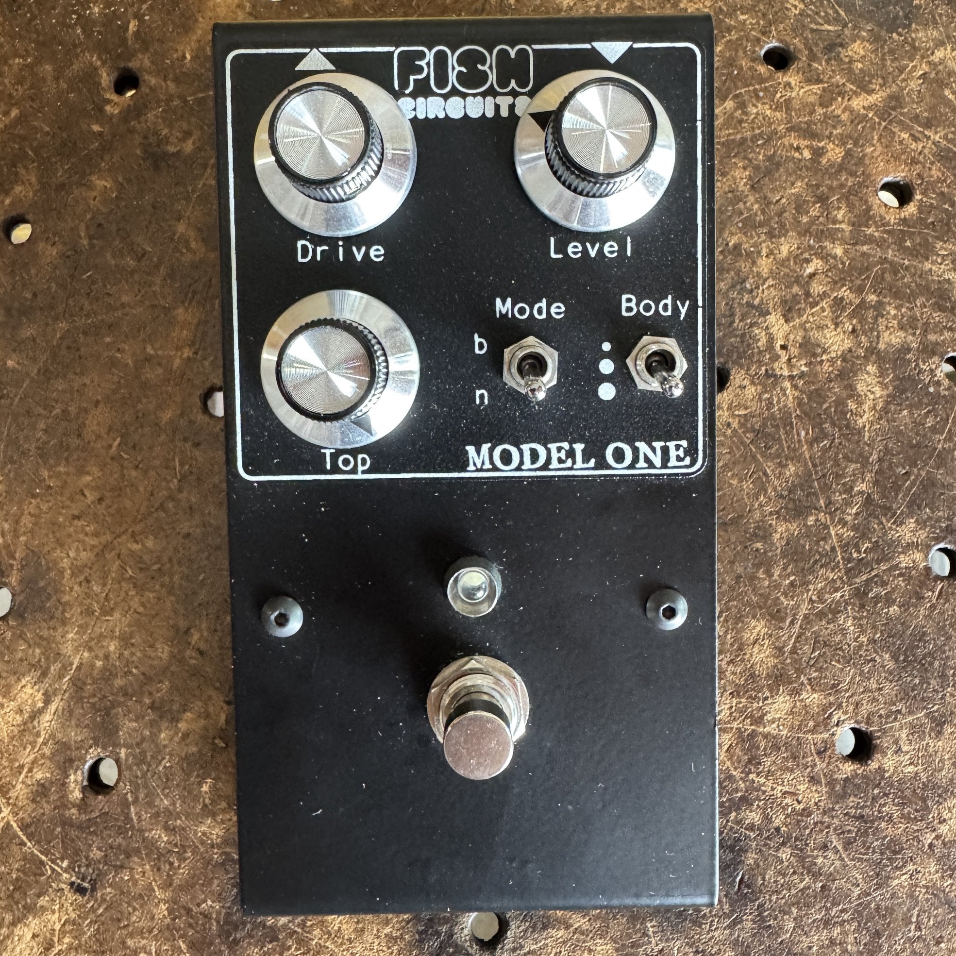 Fish Circuits Model One - Black