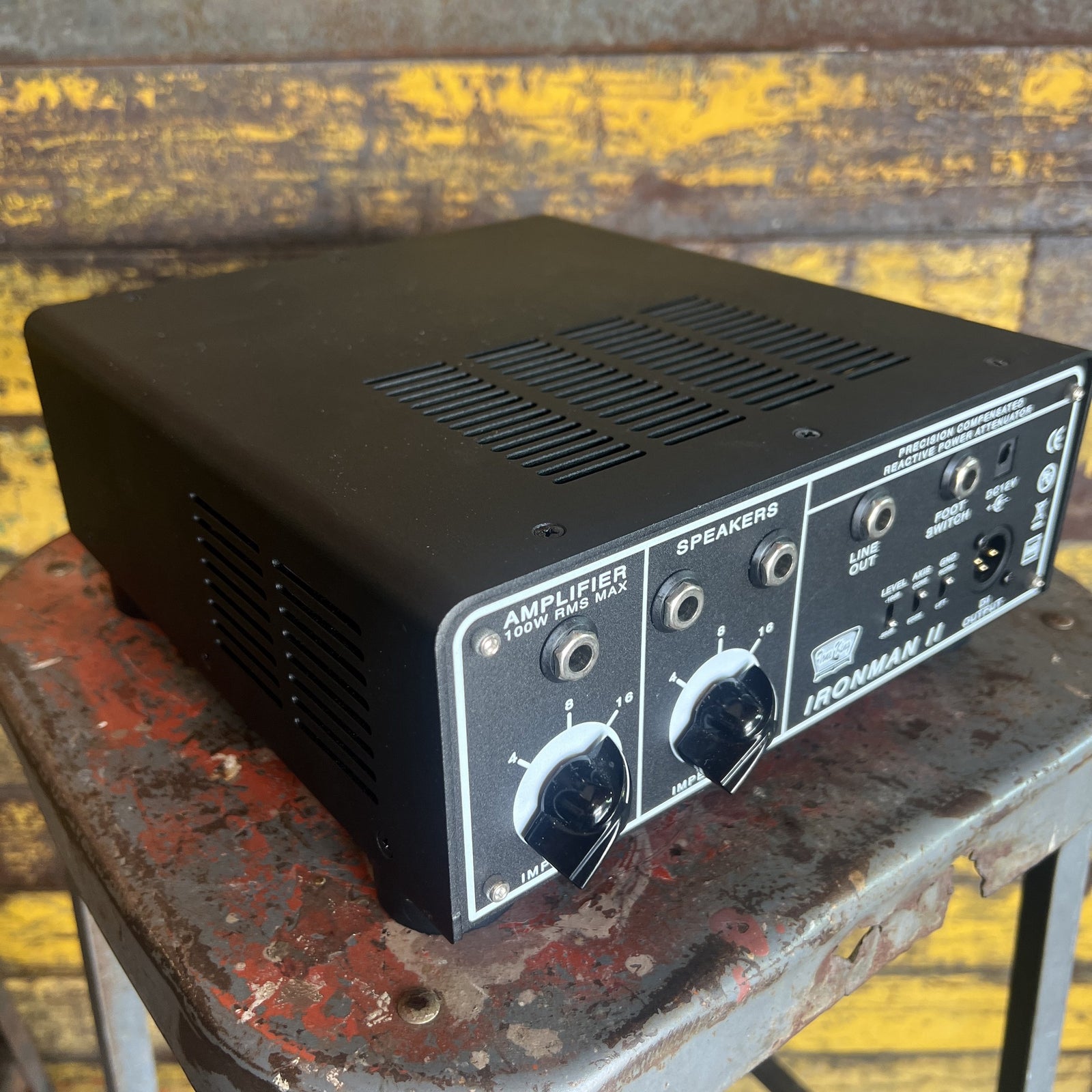 Tone King Ironman II 100-Watt Precision Reactive Power Attenuator - Black (Used)