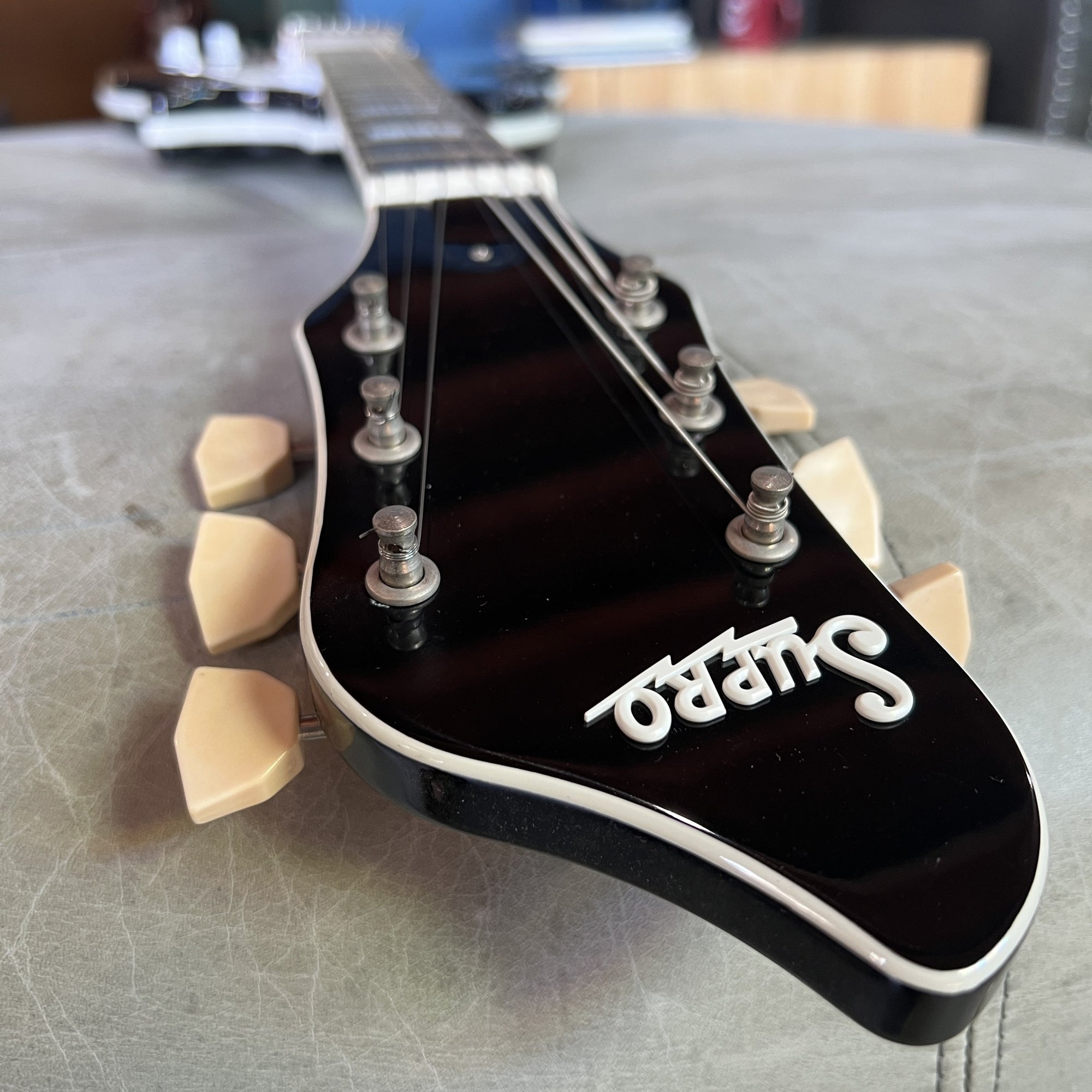 2016 Supro 1575JB Black Holiday