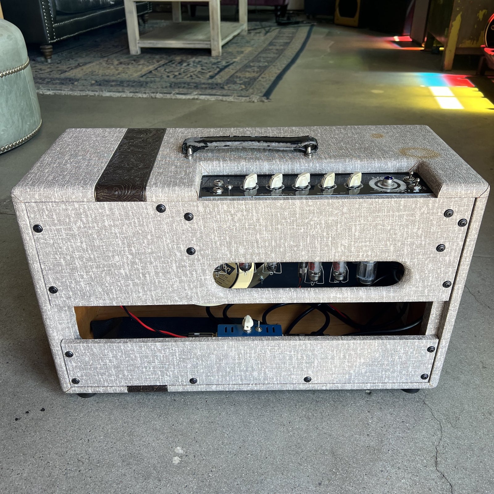 Swart MOD 84 15-Watt Hand-Wired Tube Combo Amp – Brown Western Stripe (w/ Night Light Jr. Attenuator)