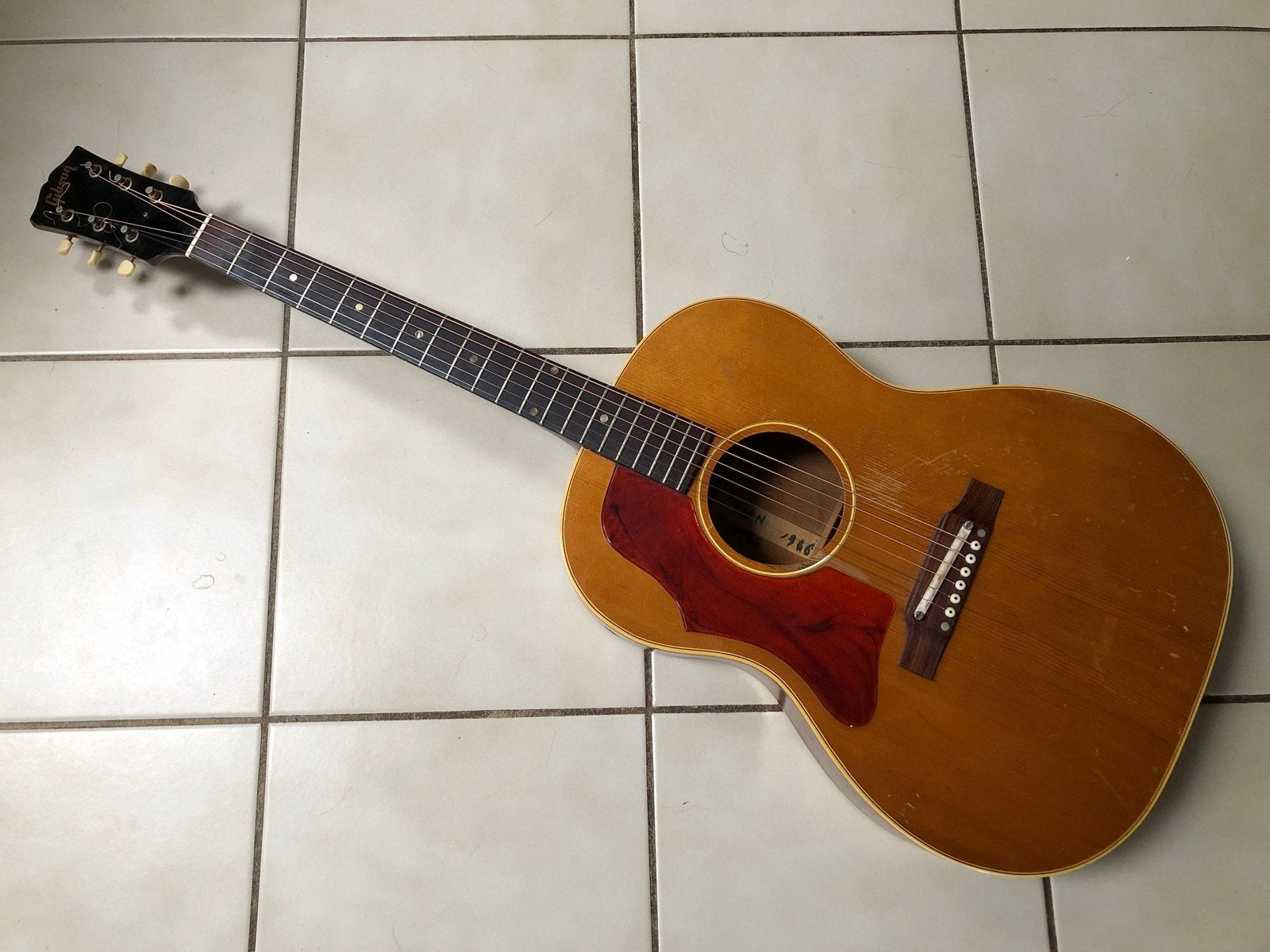 1966 Vintage Gibson B-25 N Left Handed Acoustic Guitar