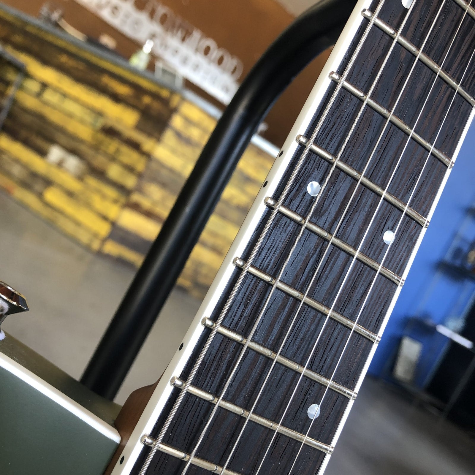 Kauer Guitars Korona - Satin Olive Green - #104