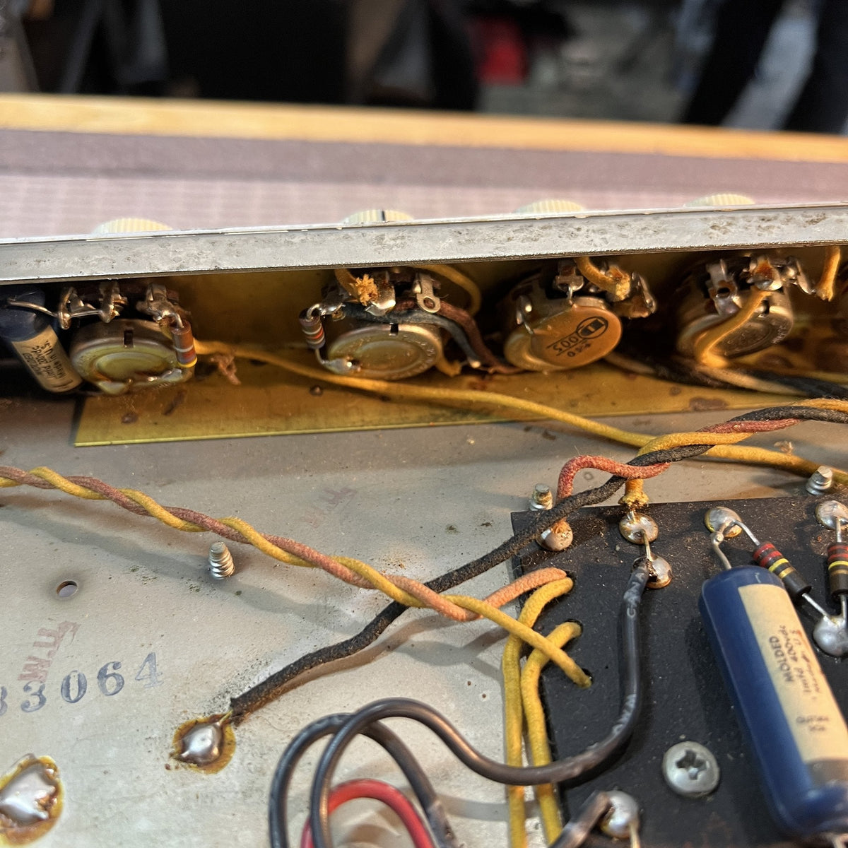 1963 Fender Bassman 6G6-B - Tuxedo