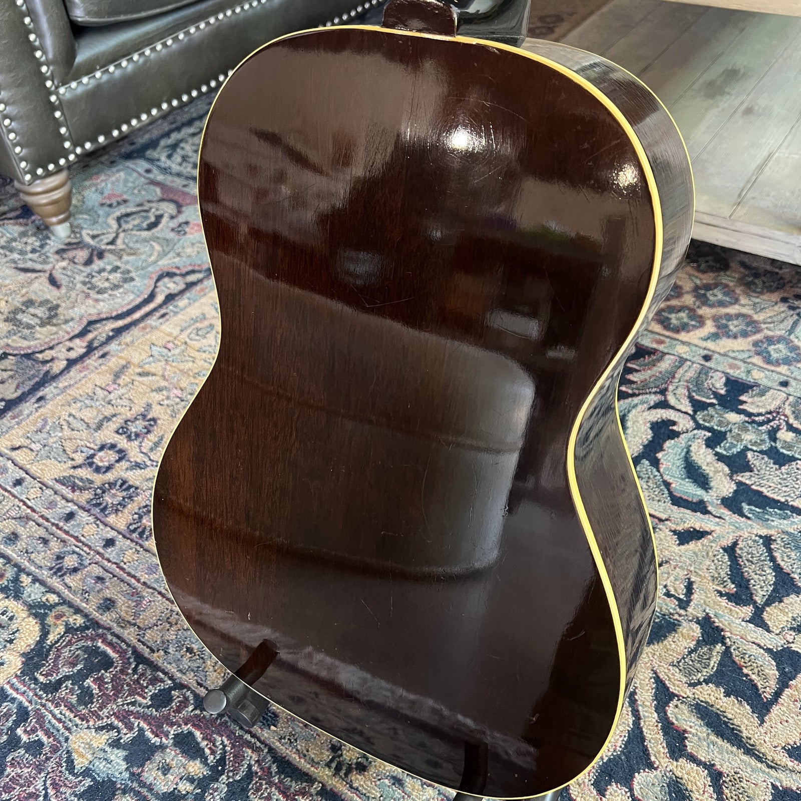 Vintage 1968 Gibson B-25 Acoustic Guitar – Sunburst (Original Case)