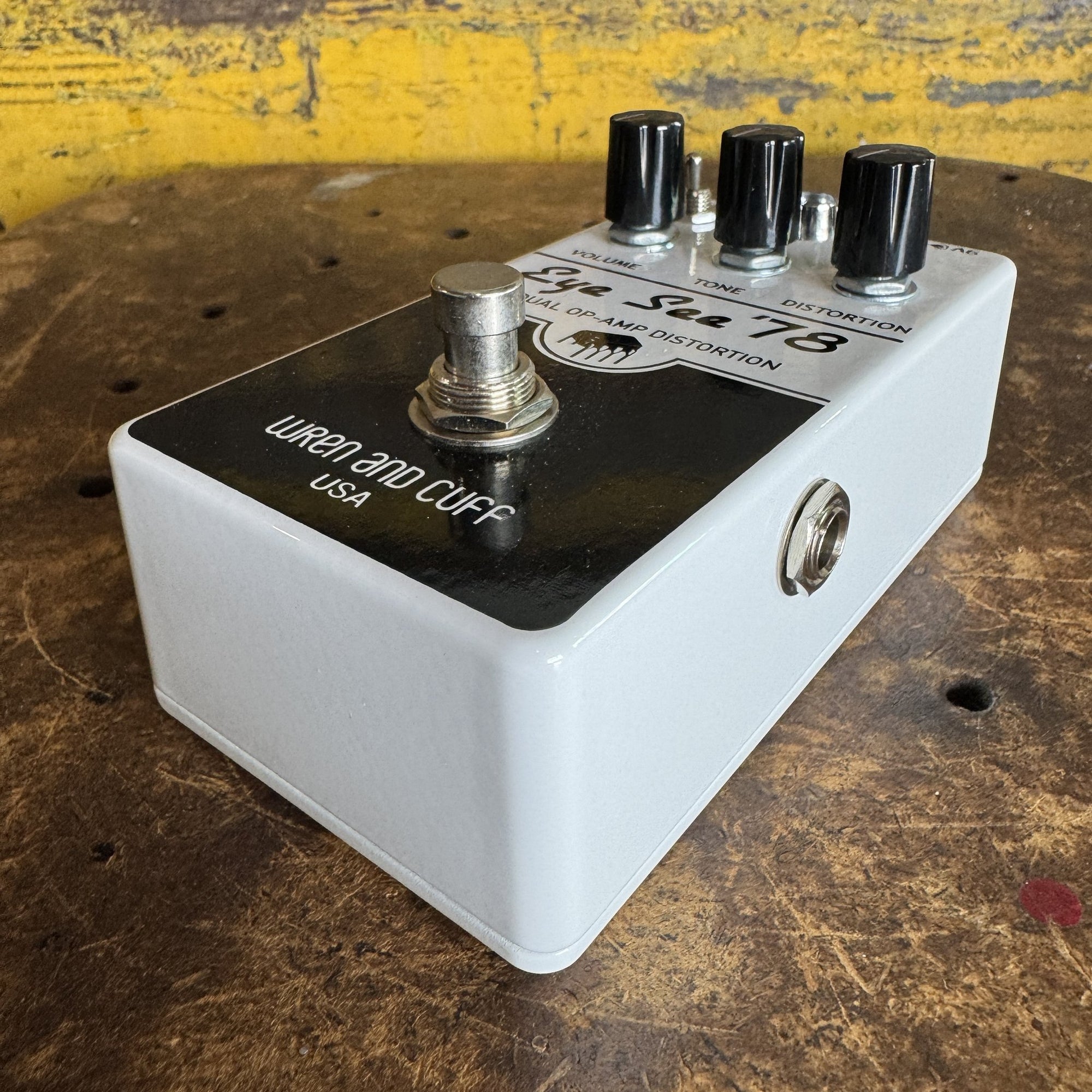 Wren & Cuff Eye See '78 Small Box