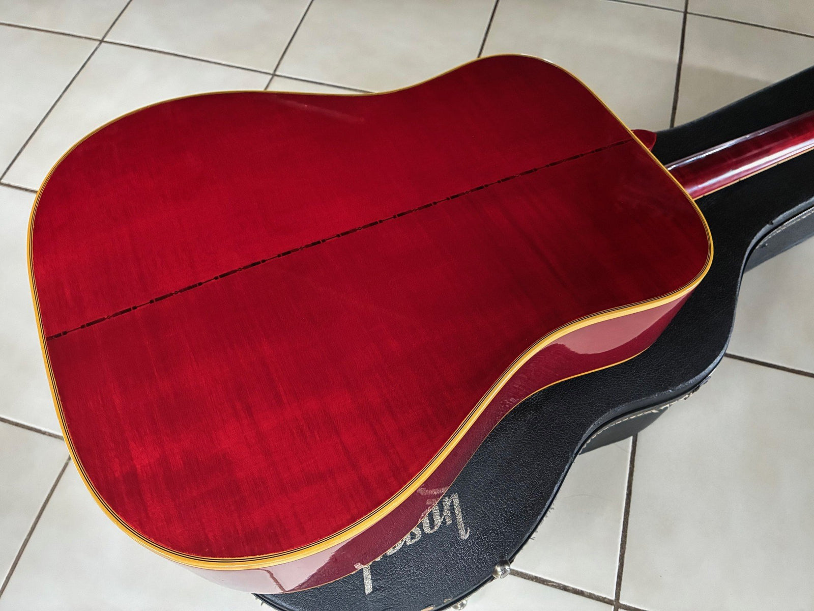 Vintage 1973 Gibson Dove Acoustic Guitar and Case