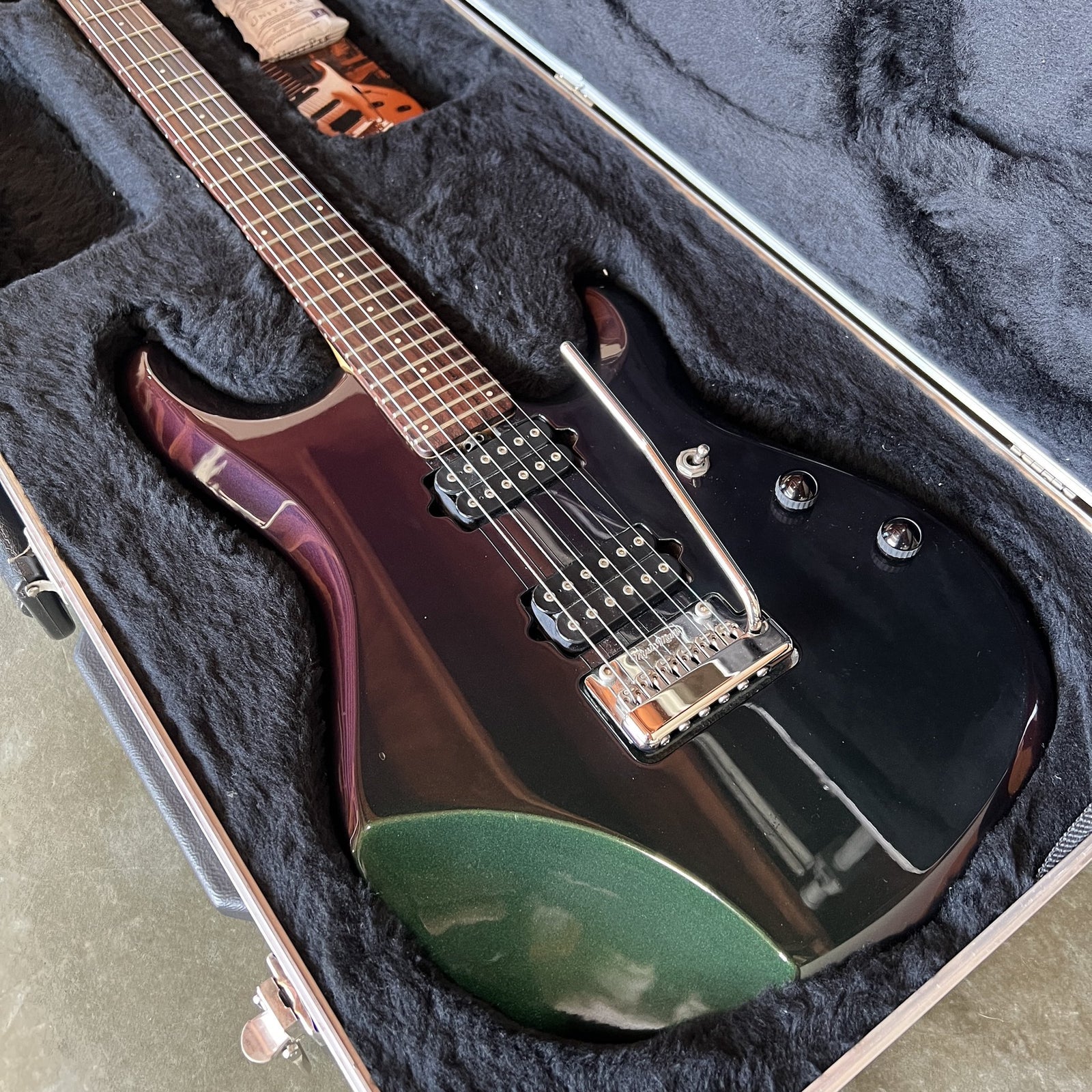 2001 Ernie Ball Music Man John Petrucci JP6 (First-Year Production) – Mystic Dream