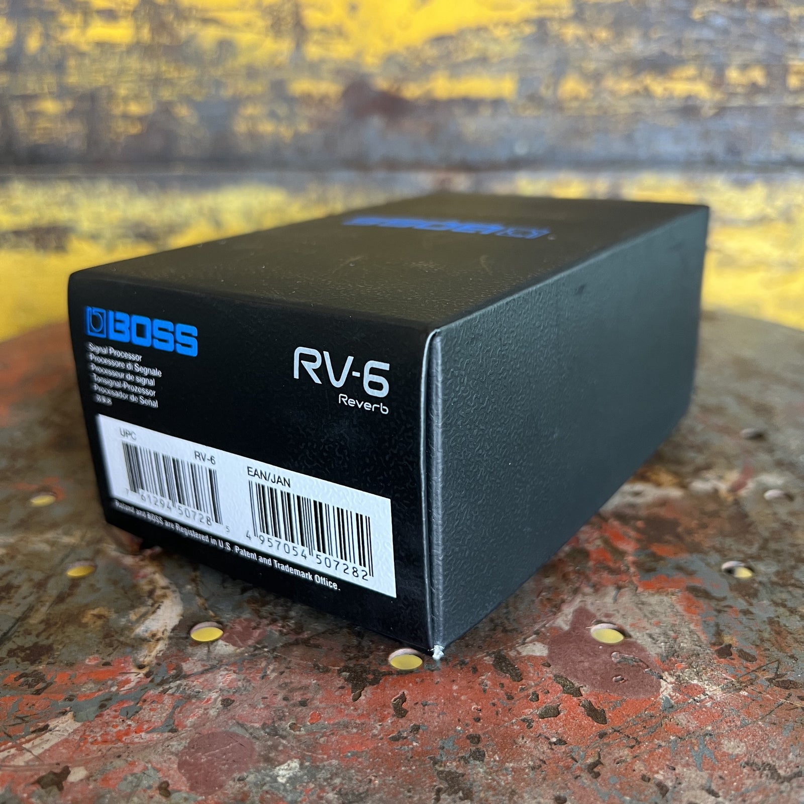BOSS RV-6 Digital Reverb Pedal - Excellent Condition