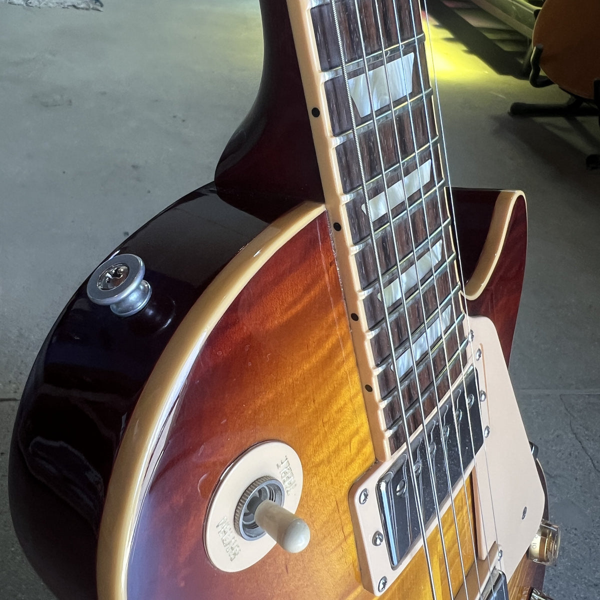 2009 Gibson Les Paul Traditional Figured Maple Top - Very Good Condition