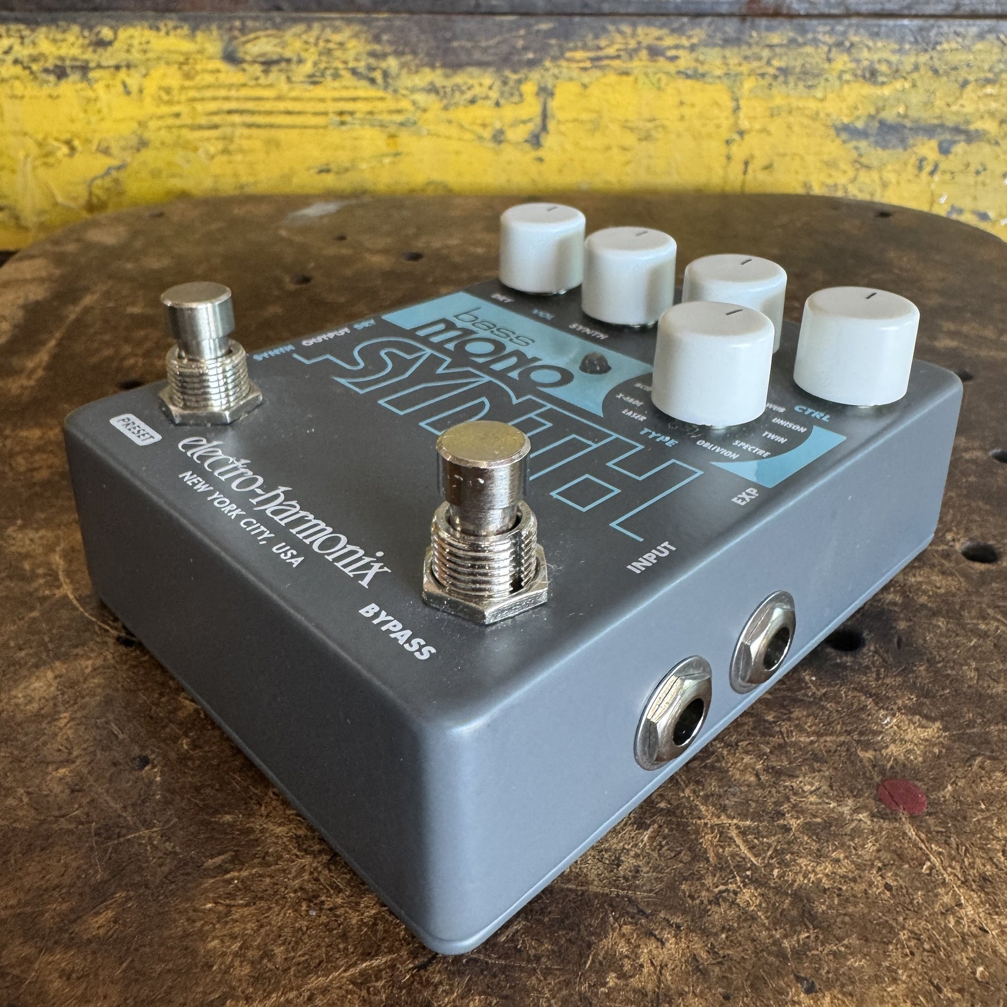 Electro-Harmonix Bass Mono Synth