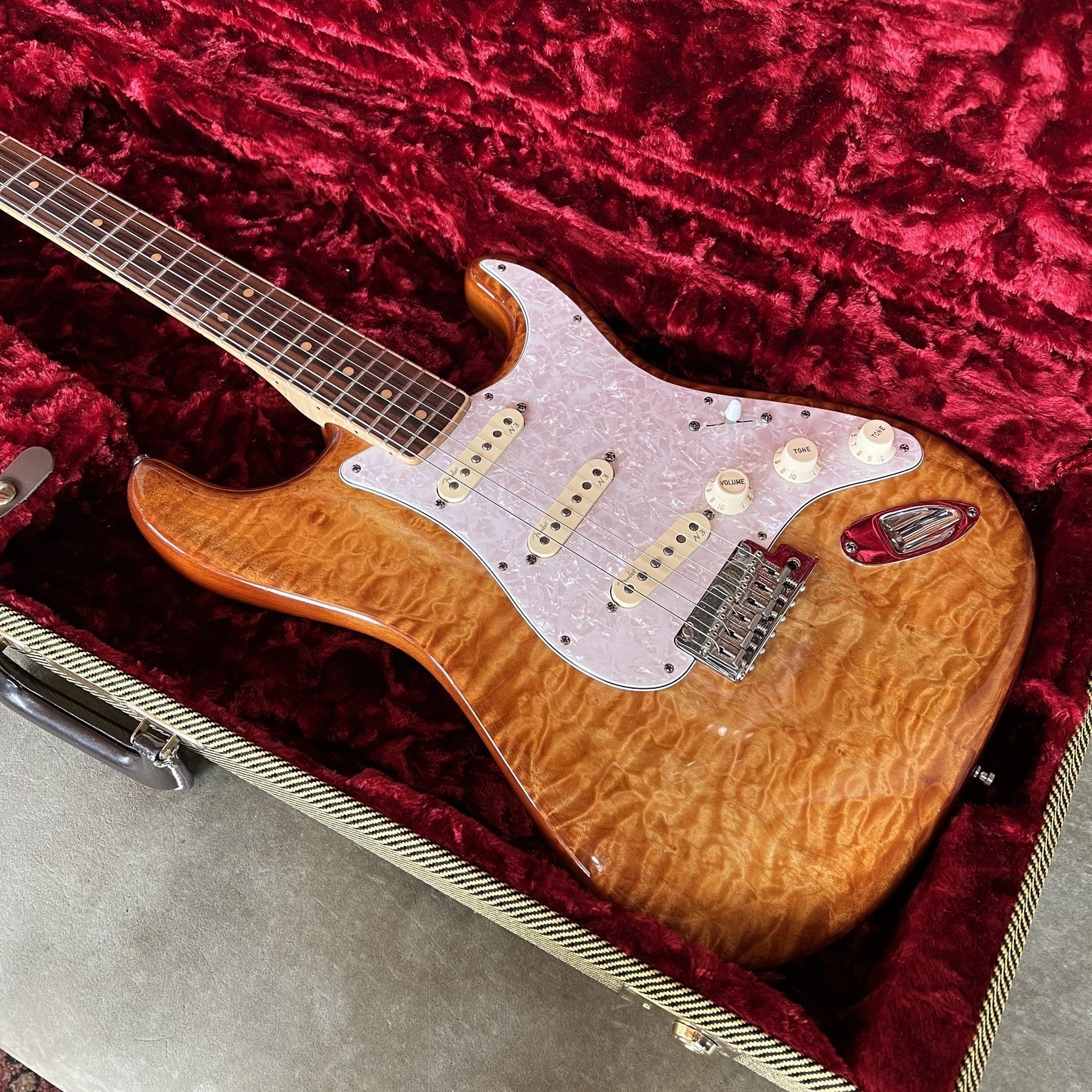 Fender Select Stratocaster Exotic Quilt - 2014