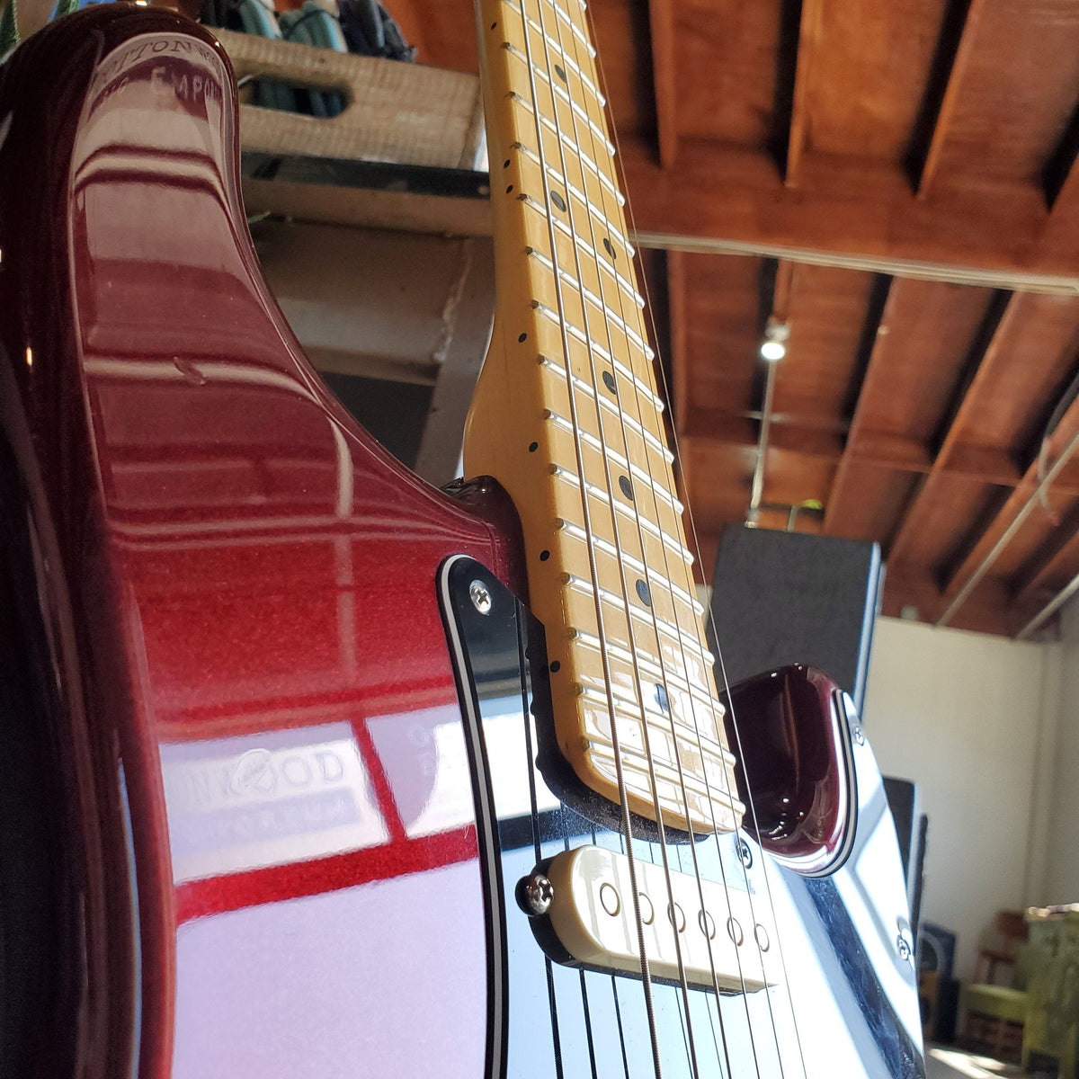 2014 Fender American Standard Stratocaster - Bordeaux Metallic