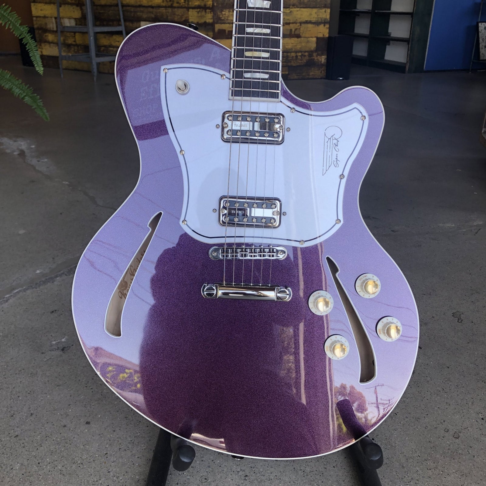 Kauer Guitars Super Chief #3415-65 - Northern Lights