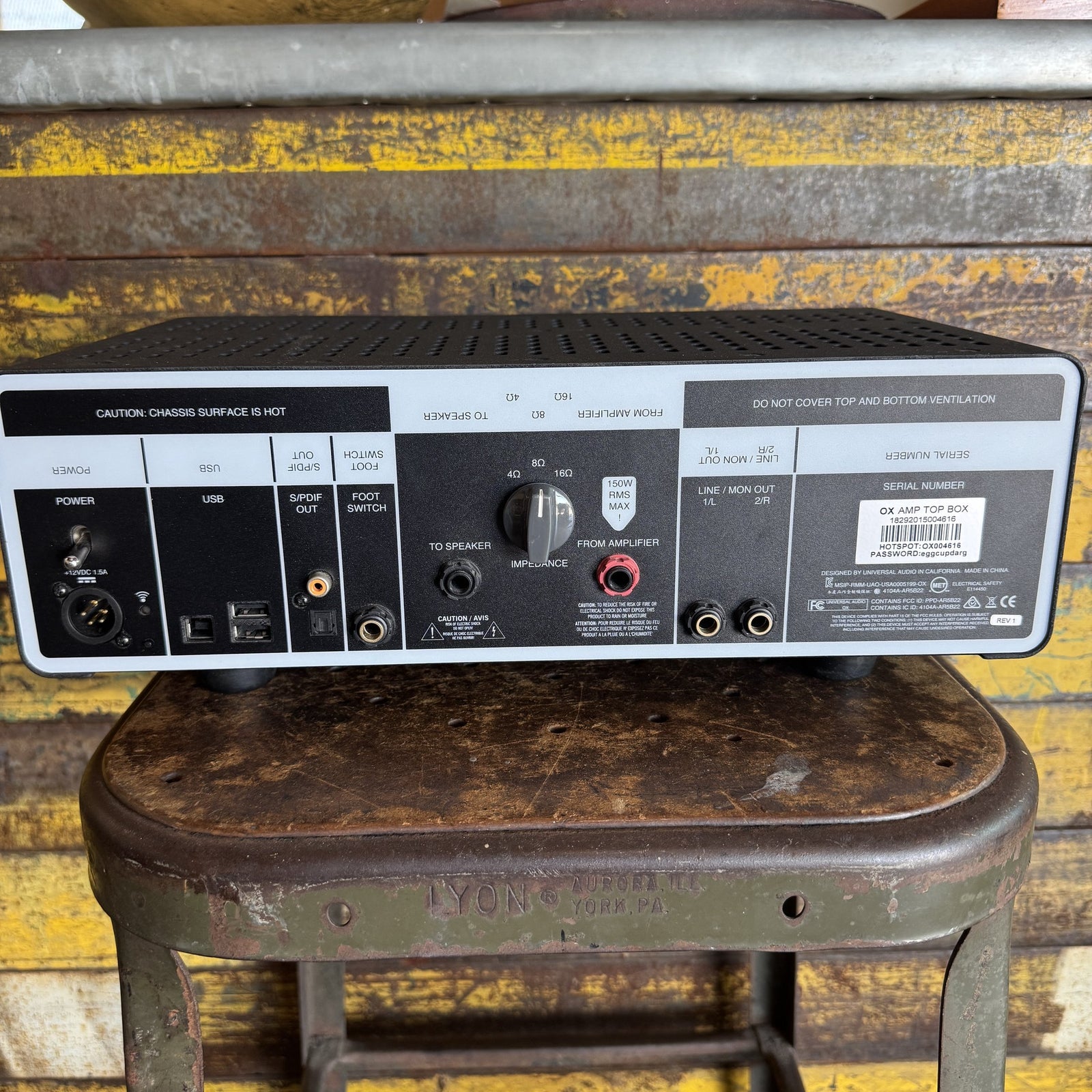 Universal Audio OX Stomp Dynamic Speaker Emulator