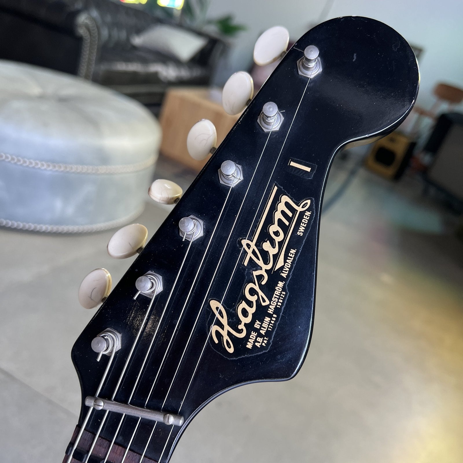 Vintage Hagstrom 1 / PB24G Guitar
