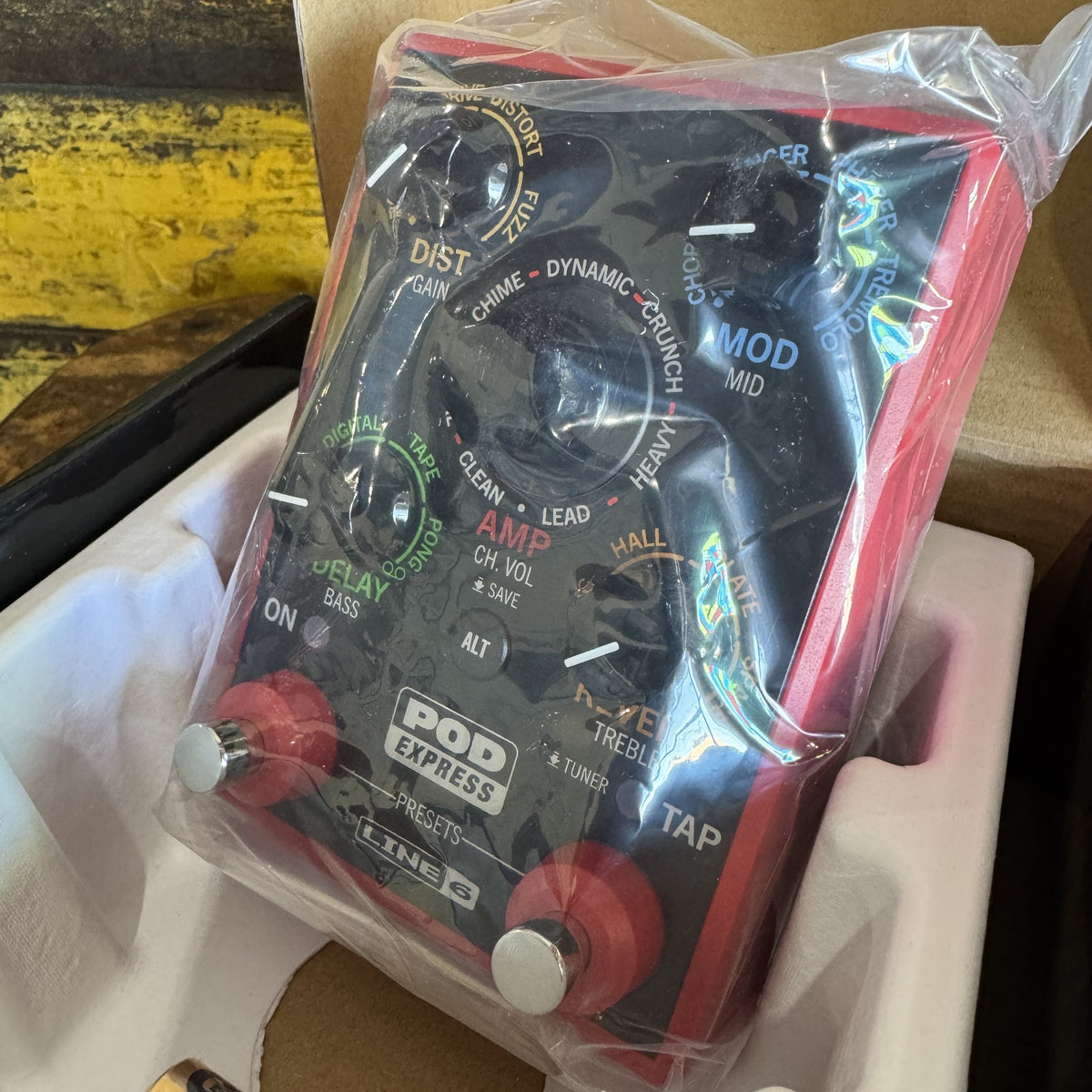 Line 6 Pod Express Ultra Compact Amp &amp; Effects Processor
