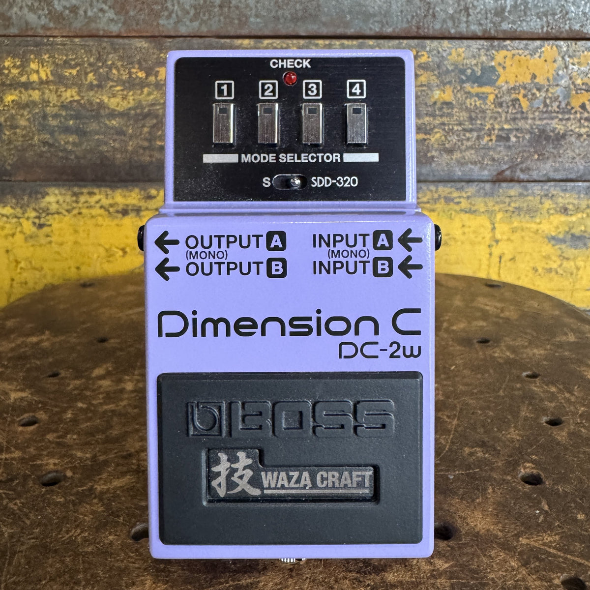 BOSS Waza Craft DC-2w Dimension C Chorus