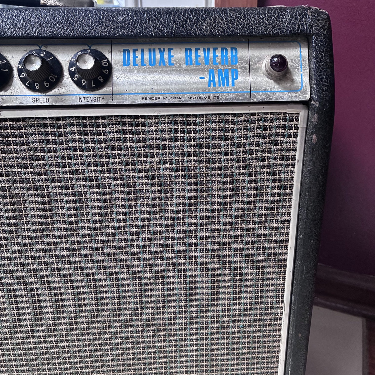 Vintage 1967 Fender Deluxe Reverb Guitar Amplifier