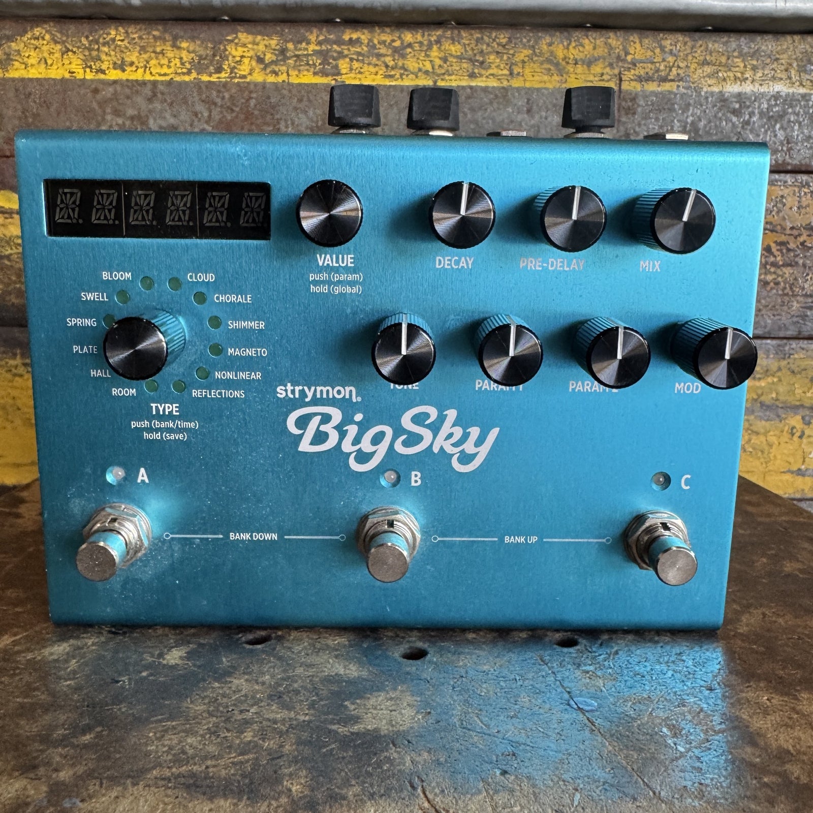Strymon BigSky