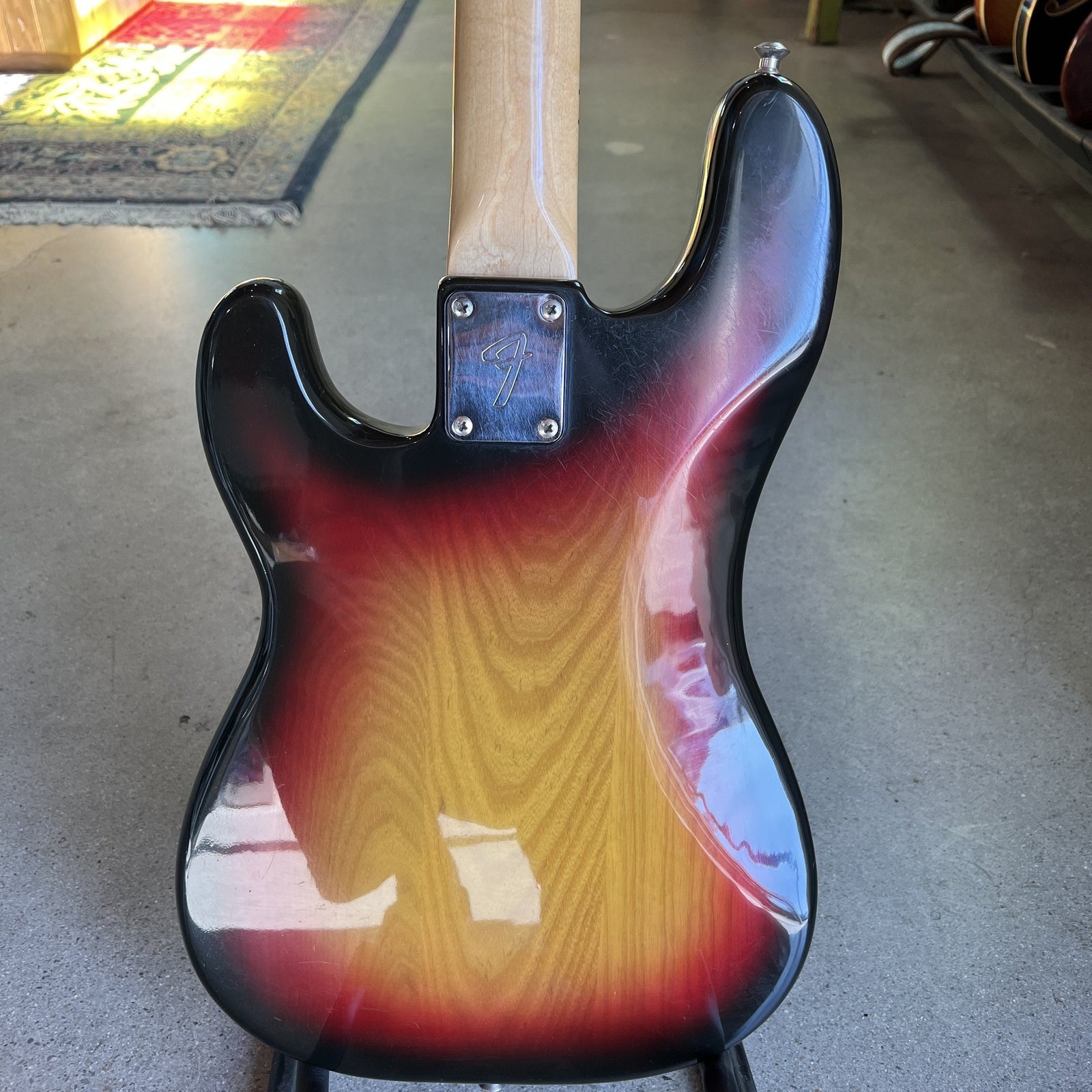Vintage 1977 Fender Precision Fretless Bass