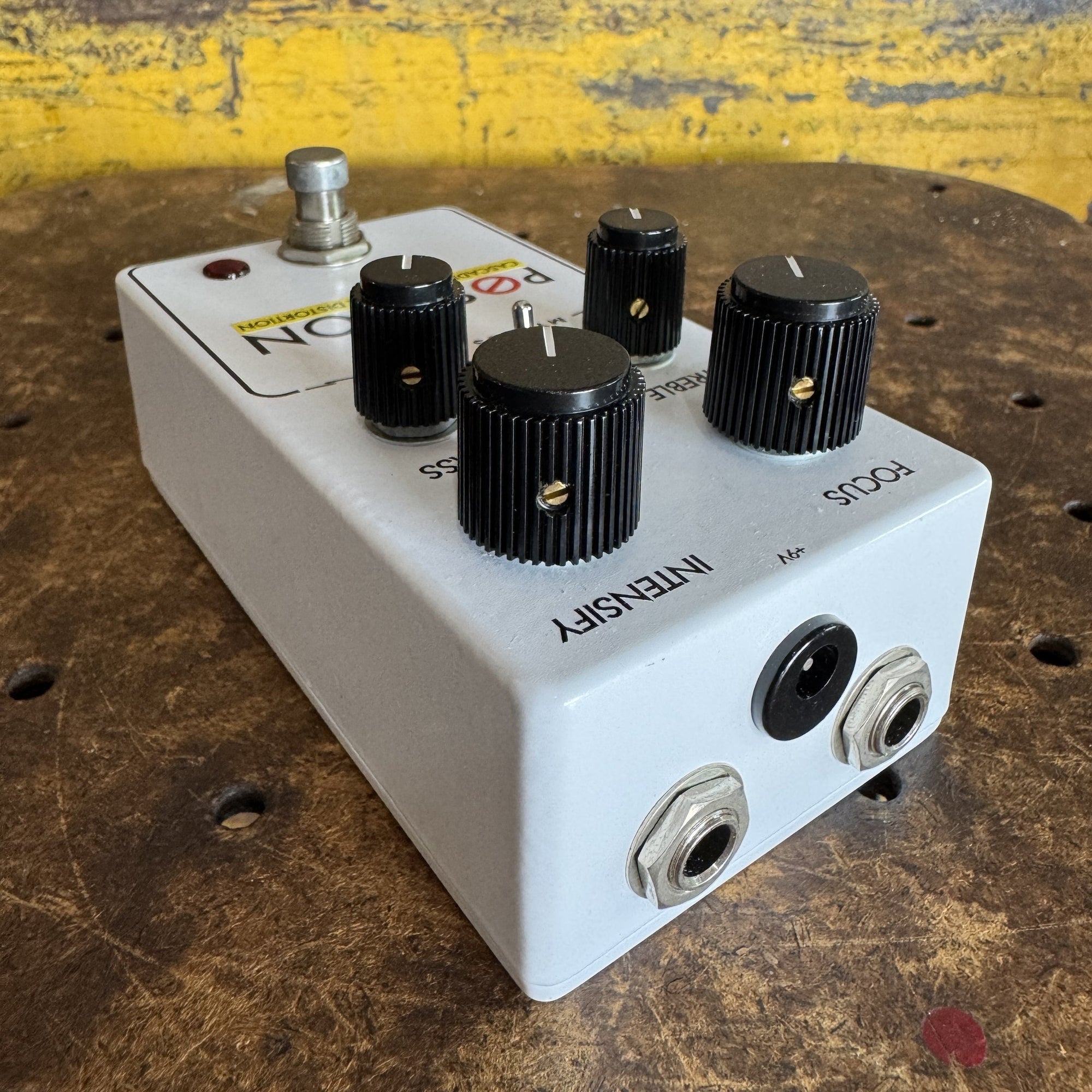 Mythos Pedals Positron