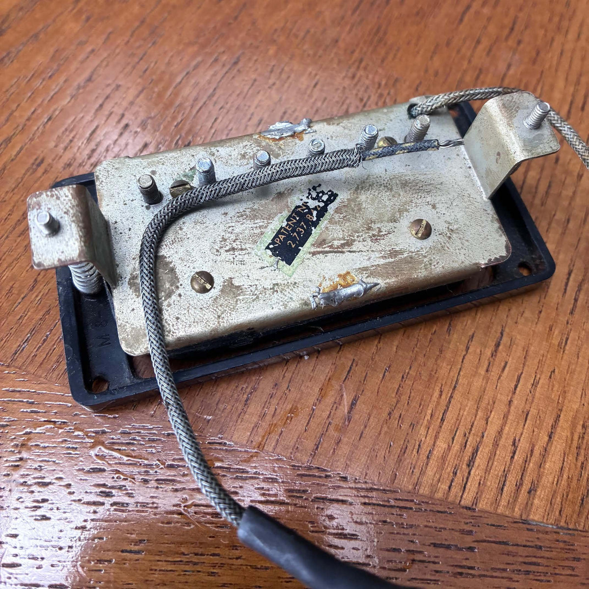 Vintage Late 1960s Gibson Humbucker Set (Matched Pair) – 7.7k-7.9k Output w/ Original M-8 Ring