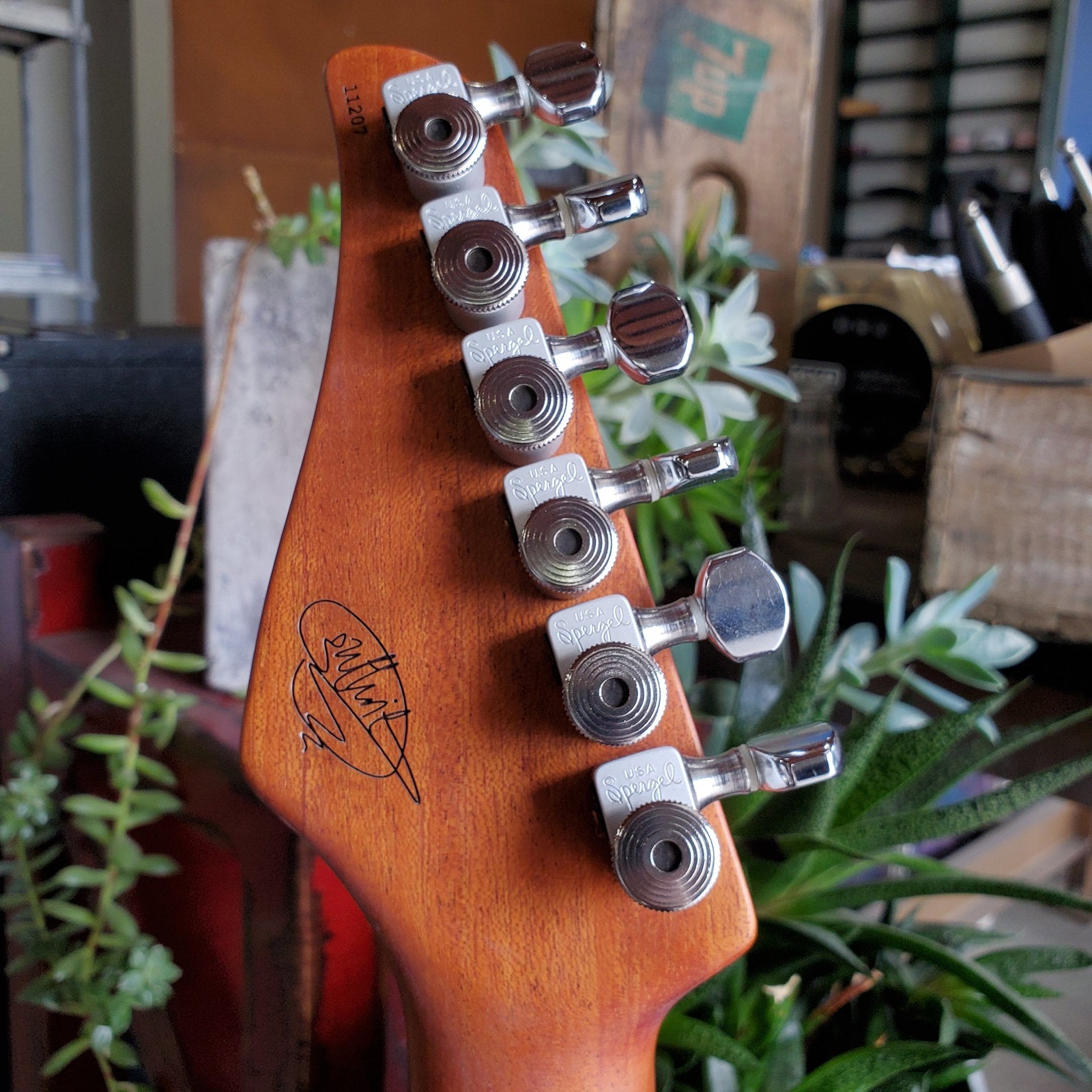 Suhr Guthrie Govan - Light Bengal Burst - 2009
