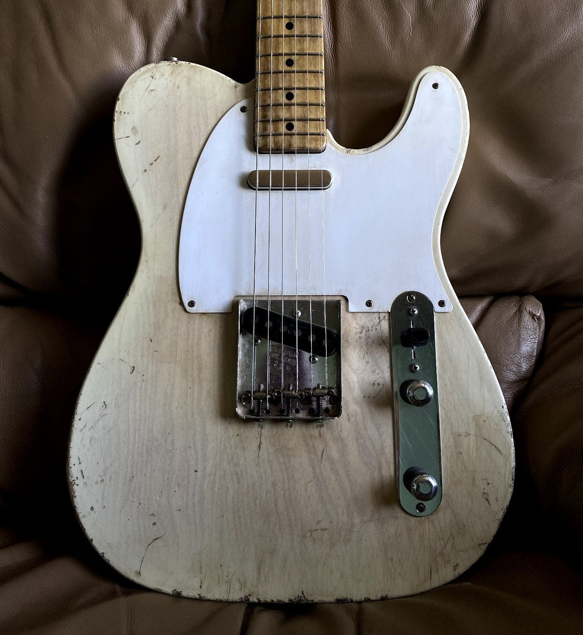 Revelator Guitars - '57 RetroSonic T-Style - White Guard - White Blonde