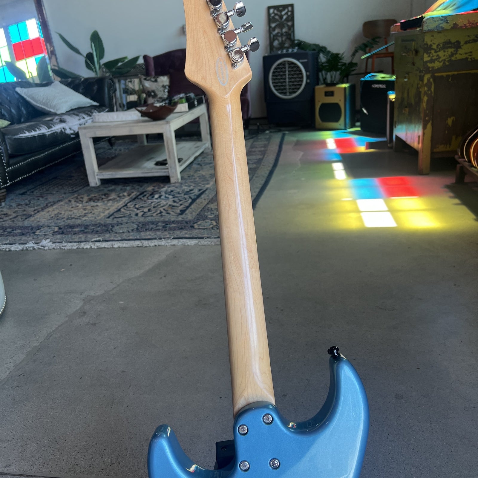 Line 6 JTV-69 James Tyler Variax Modeling Electric Guitar - Lake Placid Blue