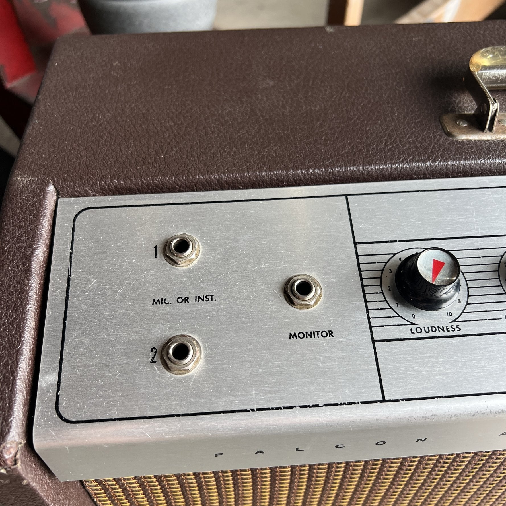 1962 GA-19RVT Falcon 15-Watt 1x12" Guitar Combo