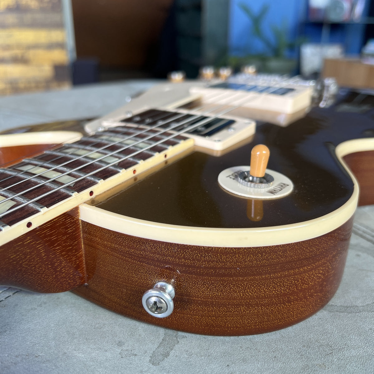 2006 Gibson Custom Shop '57 Les Paul Goldtop Reissue (R7) – Signed by Richie Sambora & Orianthi