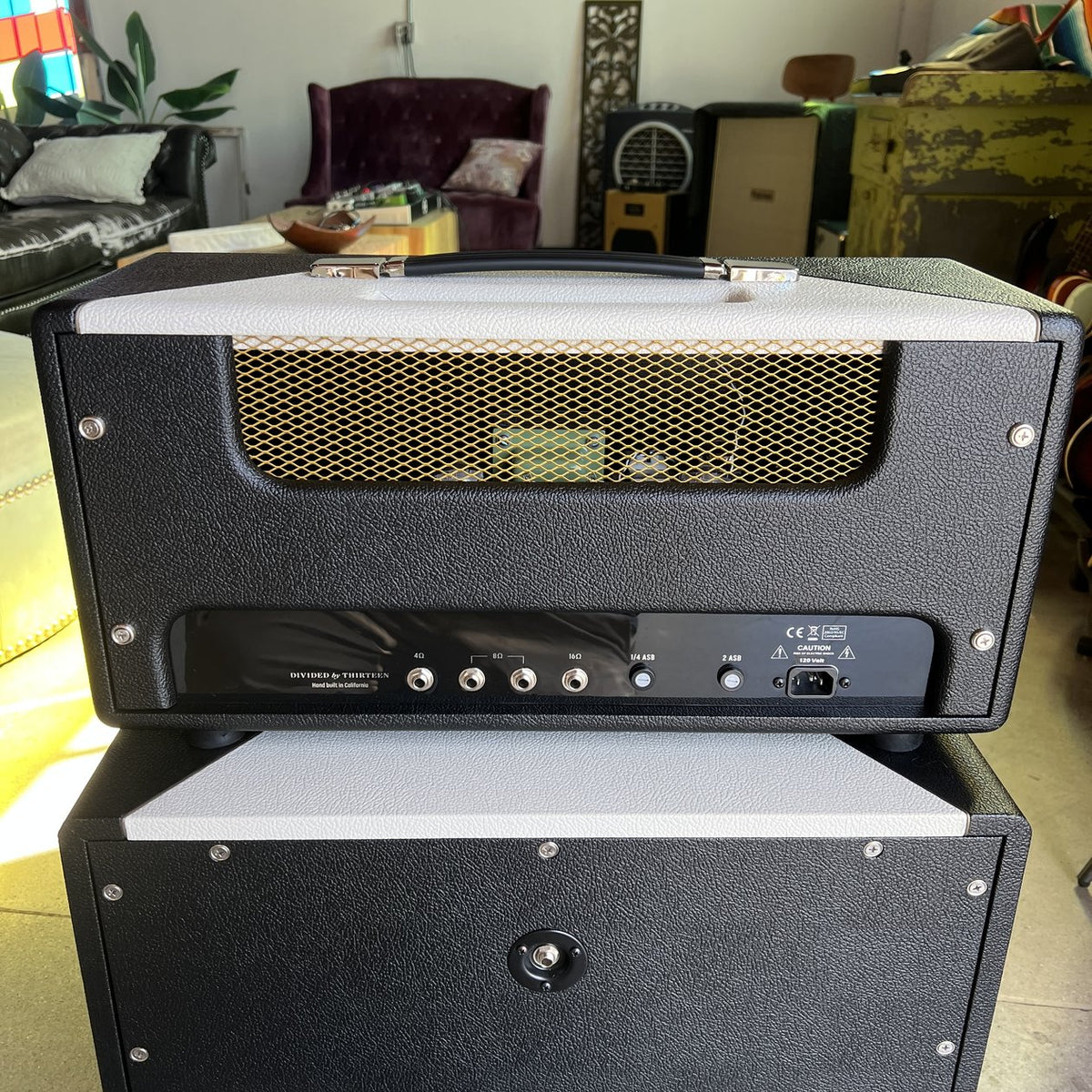 Divided by 13 JRT 9/15 Head - Black Bronco Tolex / Cream V