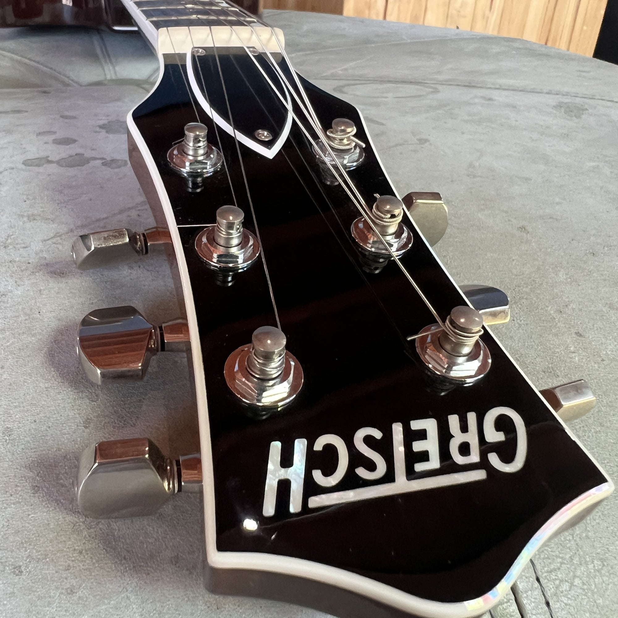Gretsch G6129T Players Edition Sparkle Jet