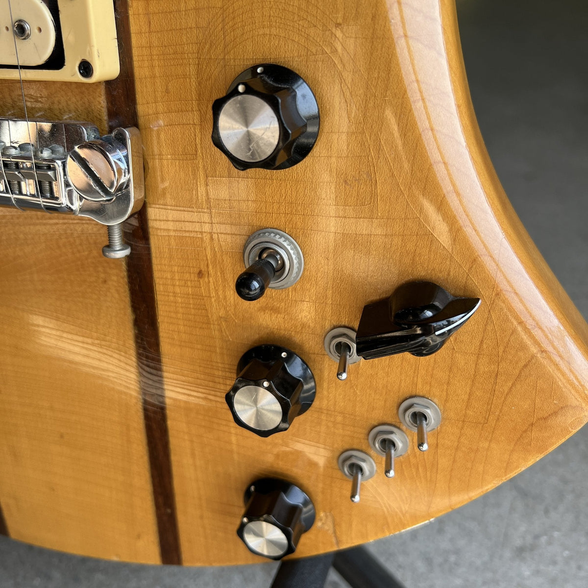 1976 BC Rich Mockingbird Supreme, owned by Tom Bukovac