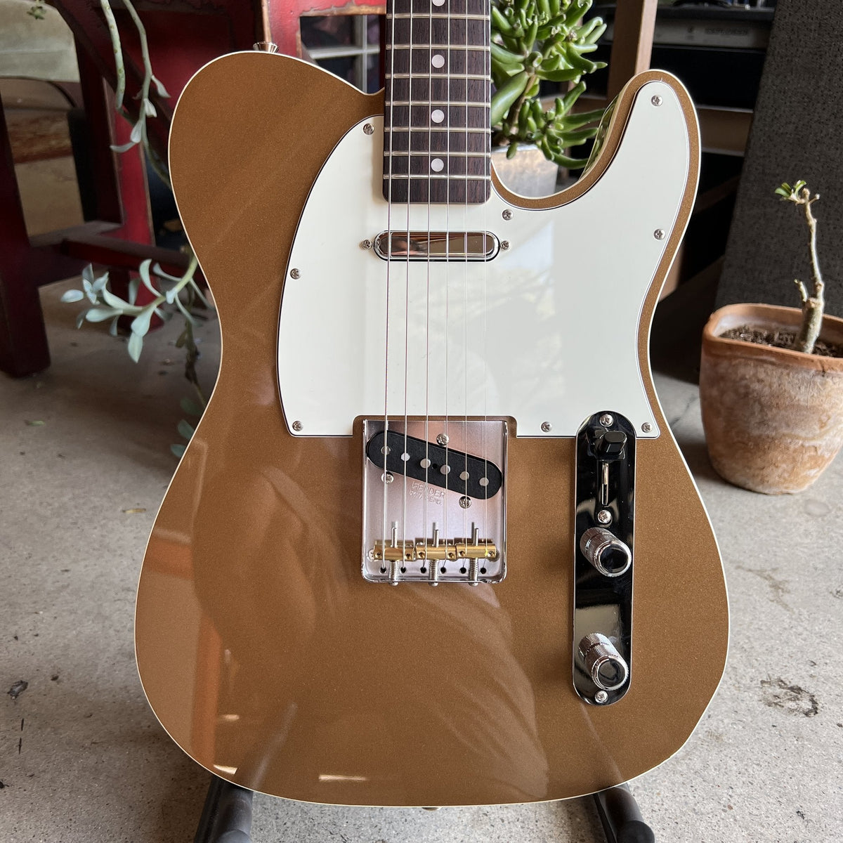 2022 Fender JV Modified '60s Custom Telecaster - Firemist Gold