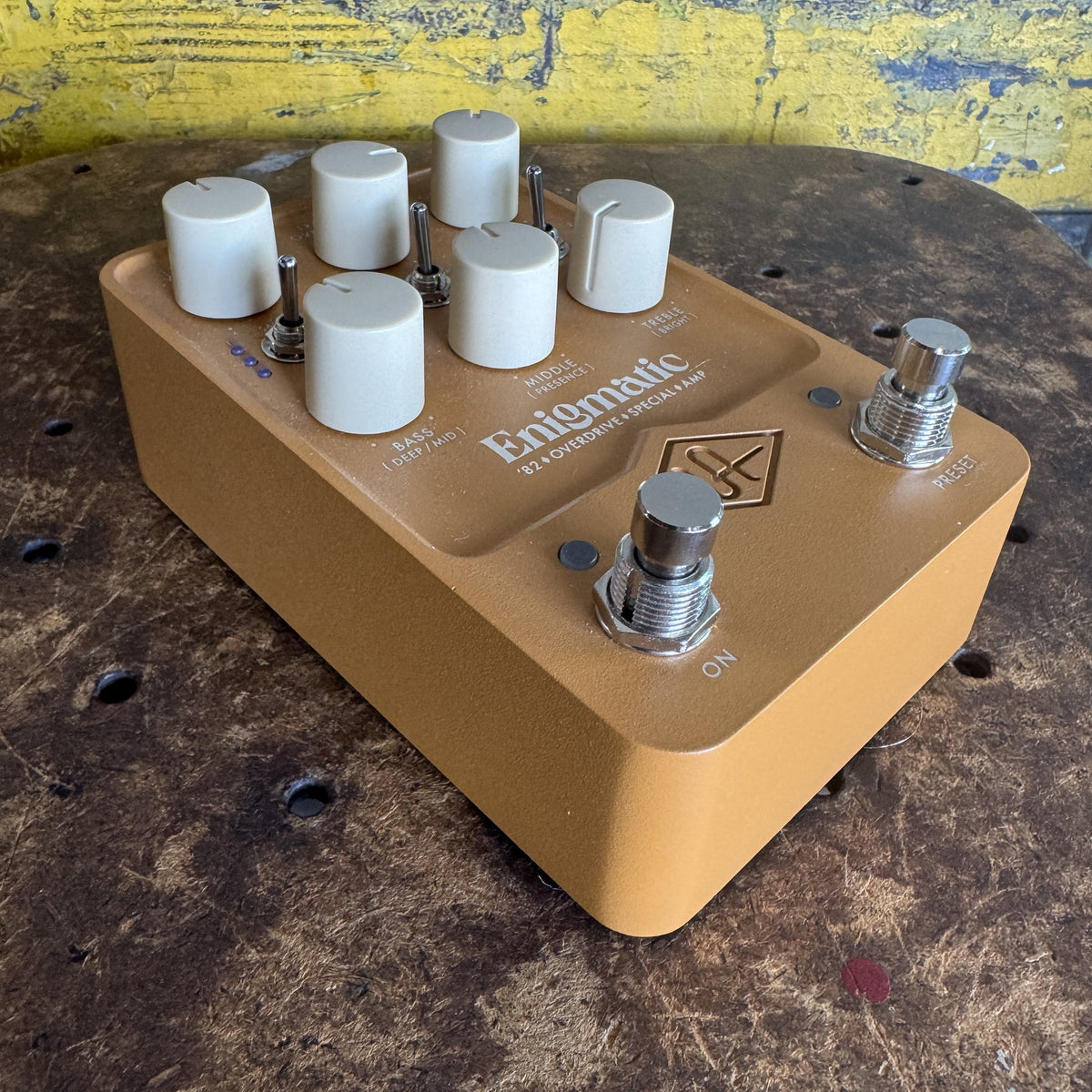 Universal Audio Enigmatic '82 Overdrive Special
