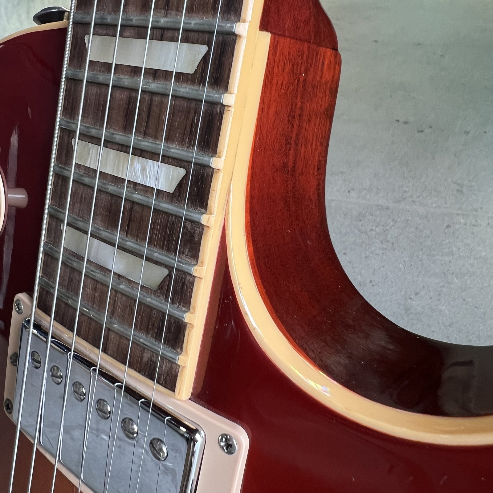 2008 Les Paul Standard, Heritage Cherry Sunburst