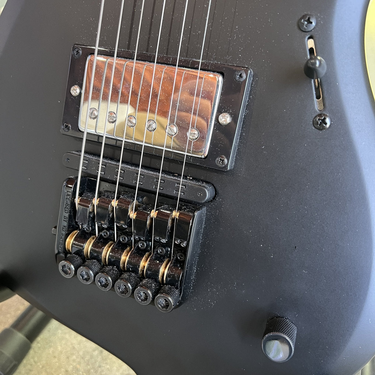 Jamstick Studio MIDI Guitar