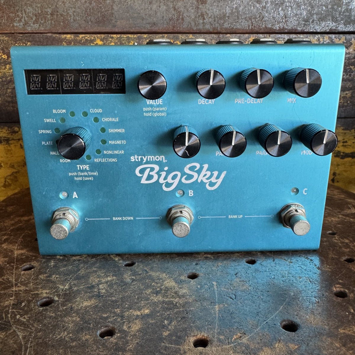 Strymon BigSky