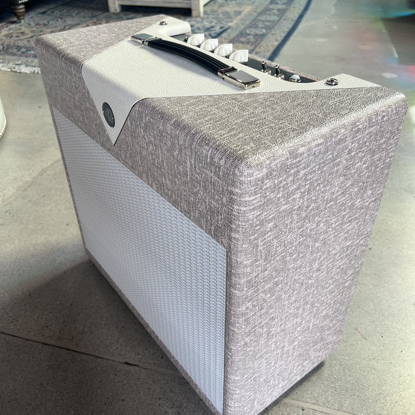 Divided by 13 CJ 11 Combo - Tan Fawn Bronco Tolex / Cream V