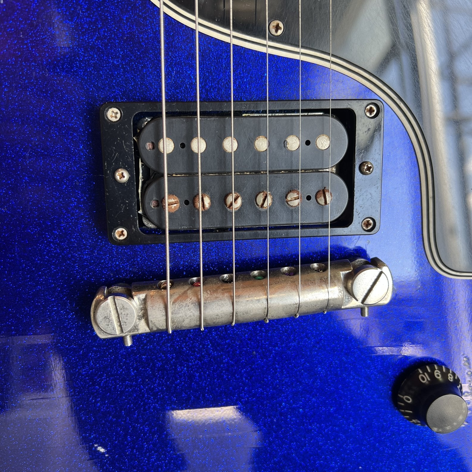 Rock N Roll Relics Thunders - Sparkle Blue Relic