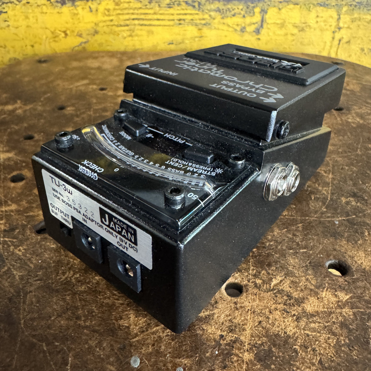 BOSS Waza Craft TU-3w Tuner