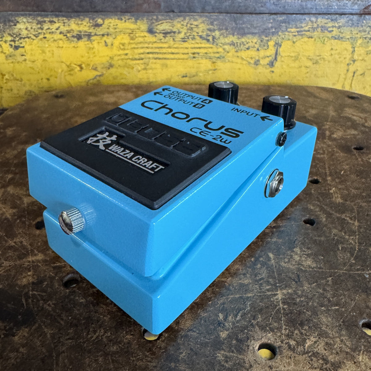 BOSS Waza Craft CE-2W Chorus