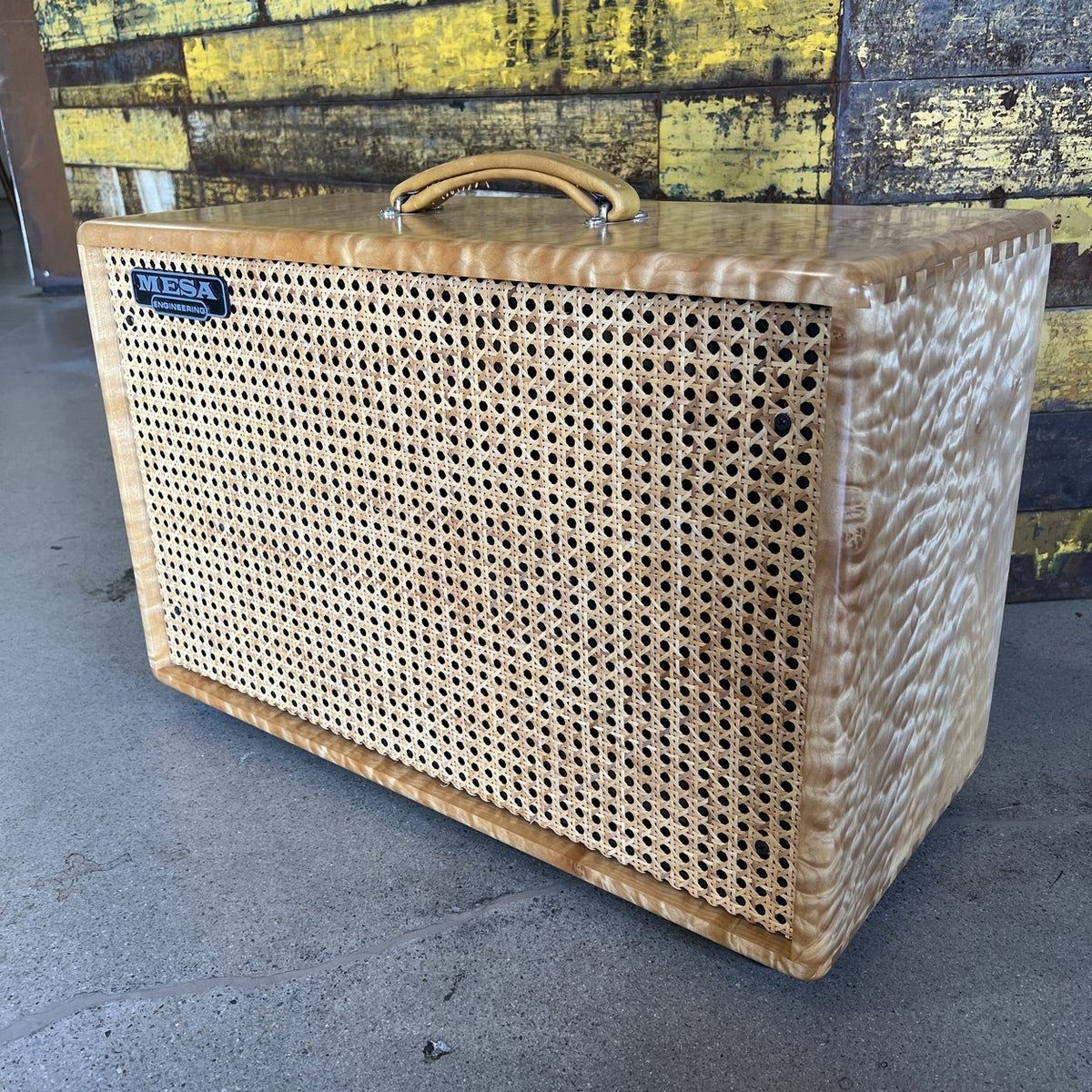 Mesa Boogie Private Reserve 2x12 Horizontal Roadster Cabinet, Maple & Cane - 2x12 2FB