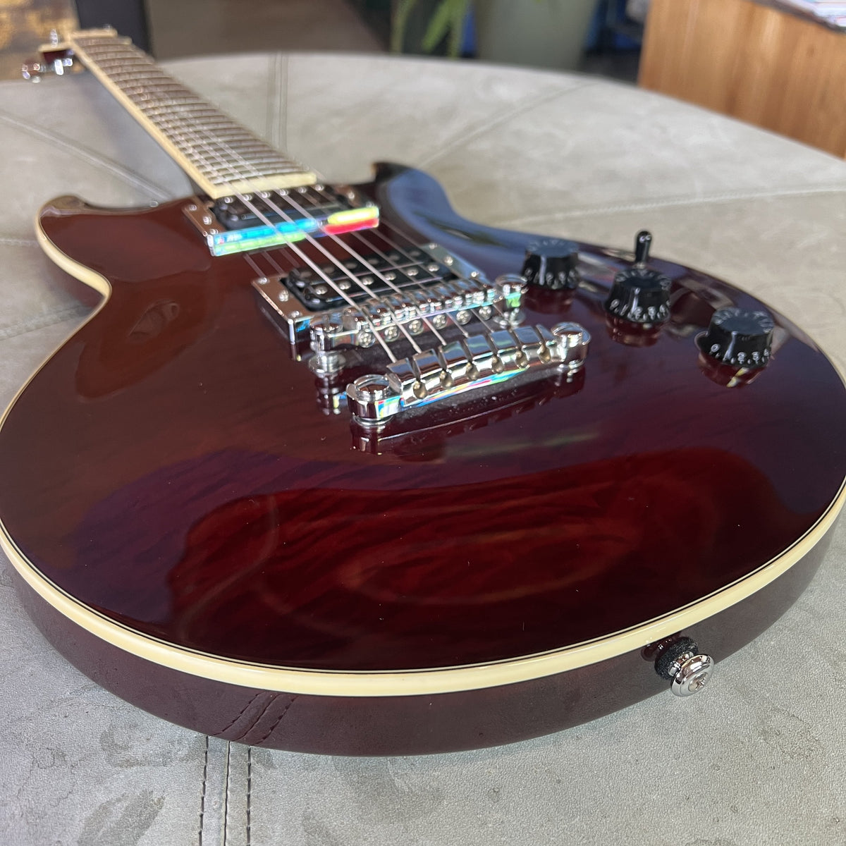 2010 Ibanez ARX320 Electric Guitar | Transparent Cherry | Excellent Condition