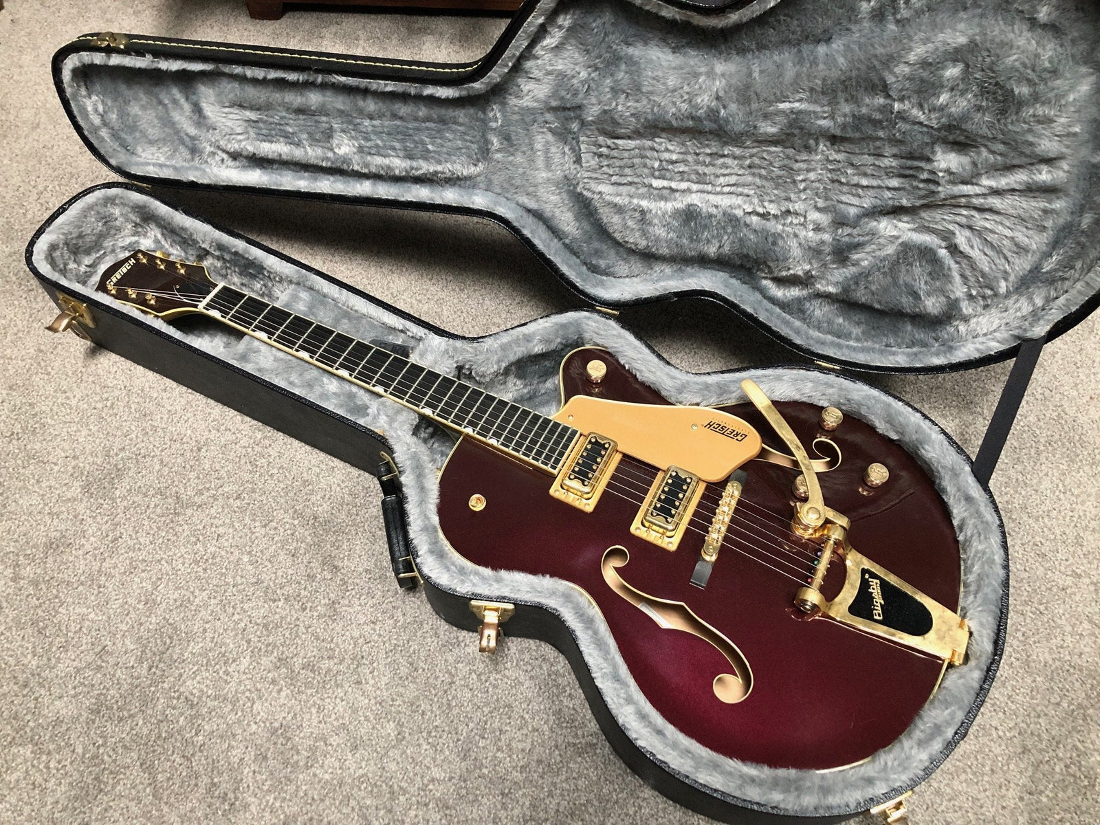Gretsch 5420t electromatic guitar gold burgundy 135th anniversary