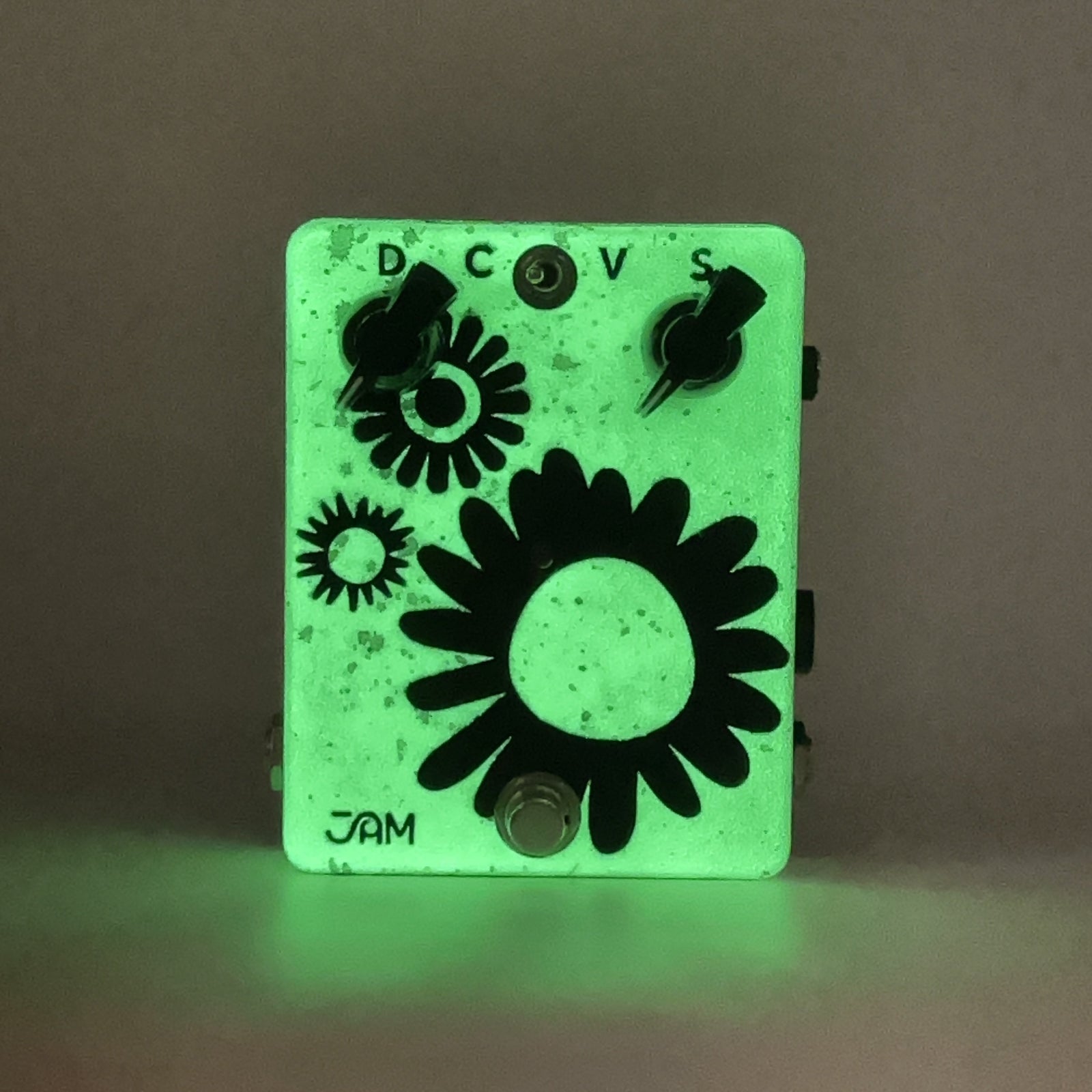 Jam Pedals Retrovibe MK3 - Glow In The Dark